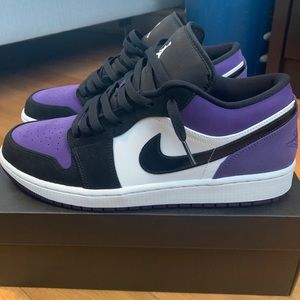 Jordan 1 Low Court Purple